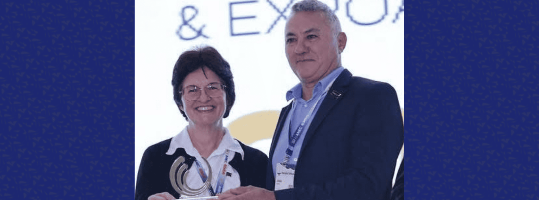 Irmã Adair Sberga é homenageada com o Prêmio do Mérito Educacional Católico