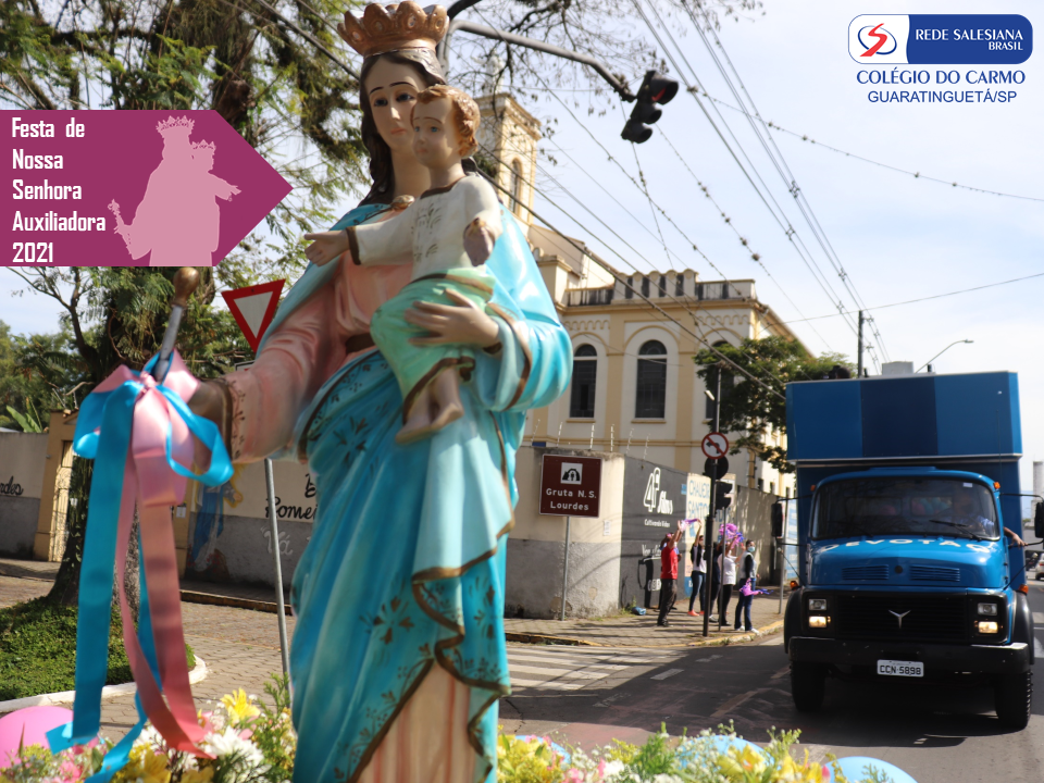 Colégio do Carmo celebra Missa e realiza carreata pelas ruas da cidade comemorando Nossa Senhora Auxiliadora